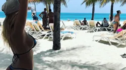 Romina Ortega, la mujer de Pitana, se puso de espaldas, con una bikini re chiquita y se sacó una foto para Instagram