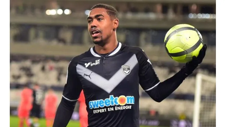 El Barcelona le habría robado a Malcom a la Roma
