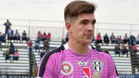 Facundo Espíndola en Atlético Uruguay.