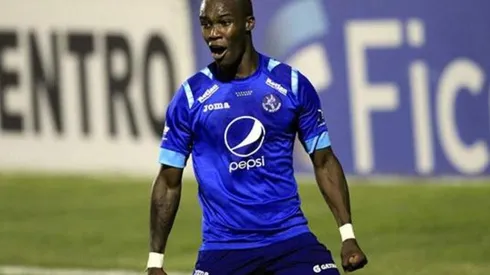 El delantero acabó con las especulaciones que lo colocaban en clubes rivales a Motagua