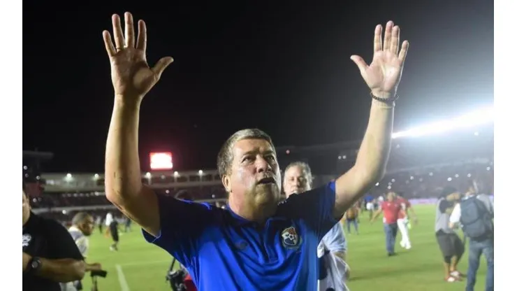 "Bolillo" será recordado por darle a Panamá su primer boleto a una Copa del Mundo