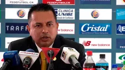 Villalobos aseguró que el nuevo seleccionador será designado en octubre