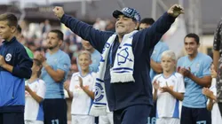 EL DUEÑO DEL DINAMO. Diego Maradona durante su presentación como presidente.