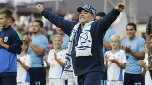 EL DUEÑO DEL DINAMO. Diego Maradona durante su presentación como presidente.