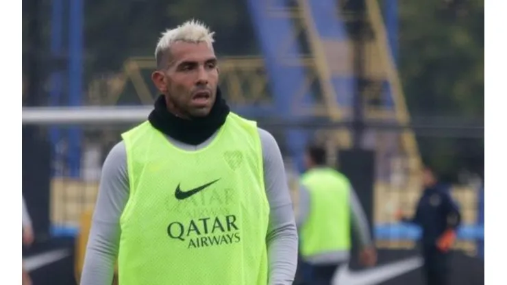 Tévez contó por que se tiño de rubio