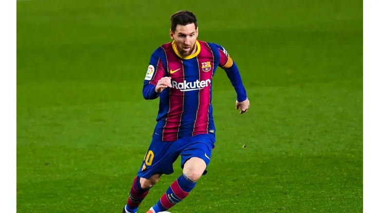 Apareció Messi: de vacaciones en Ibiza y con abdominales a lo Cristiano