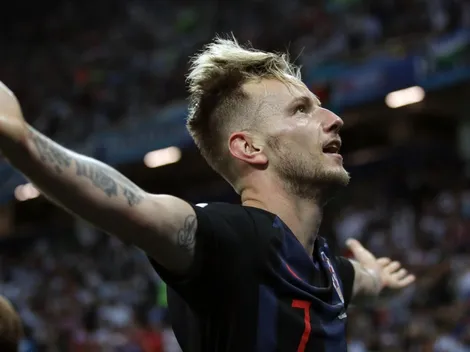 La foto más tierna de Rakitic en medio de la multitud
