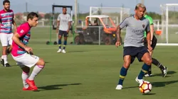 El salvadoreño pudo marcar en defensa al delantero Carlos Tévez