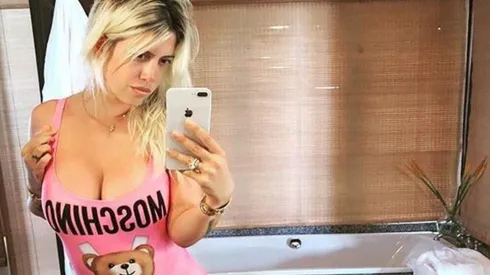 Que sigan hablando: Wanda clavó un escote enorme y subió fotito a Instagram