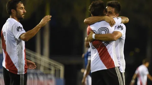 River celebra uno de los tantos ante Millonarios.