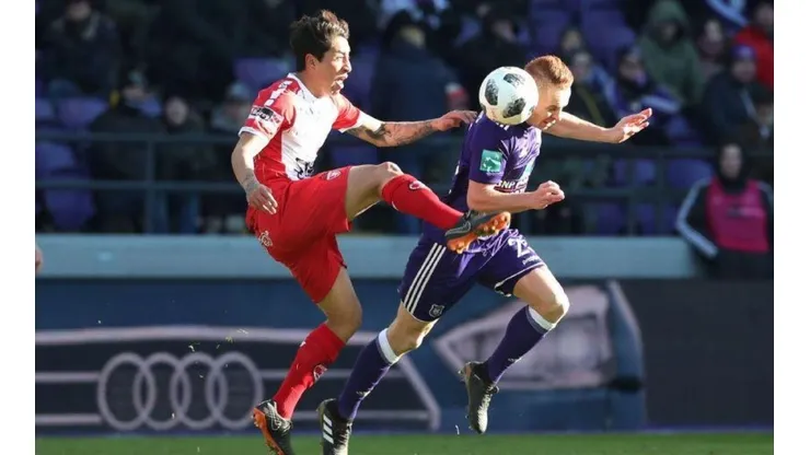 En la liga belga el mexicano jugó 33 partidos en la pasada temporada
