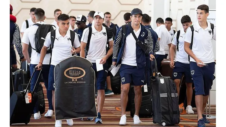 Monterrey llegó a Los Ángeles para enfrentar al Necaxa.