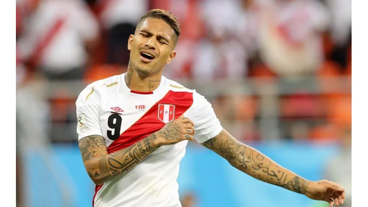 MAL MOMENTO PARA PAOLO. A Guerrero le suspendieron por doce meses la licencia (Foto: Getty).
