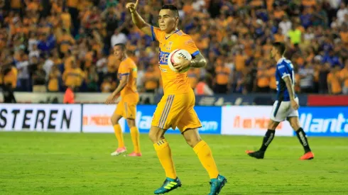 Zelarayán podría regresar a Argentina para reforzar a Racing.