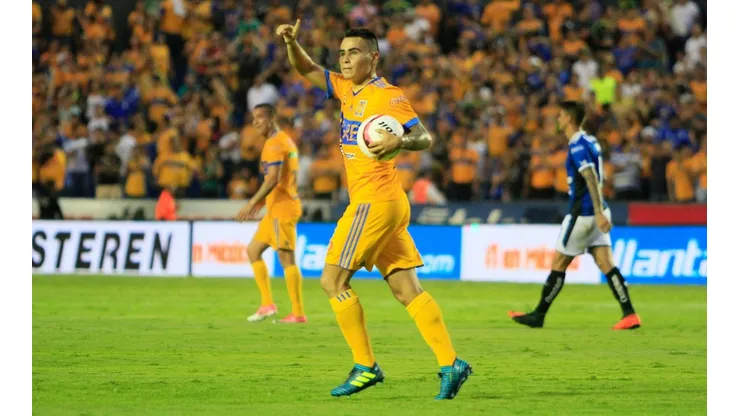 Zelarayán podría regresar a Argentina para reforzar a Racing.
