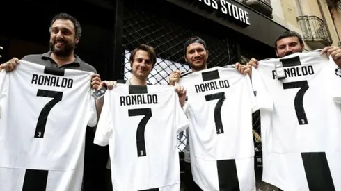 La camiseta de Cristiano Ronaldo, el bien más preciado por estos momentos en Italia.