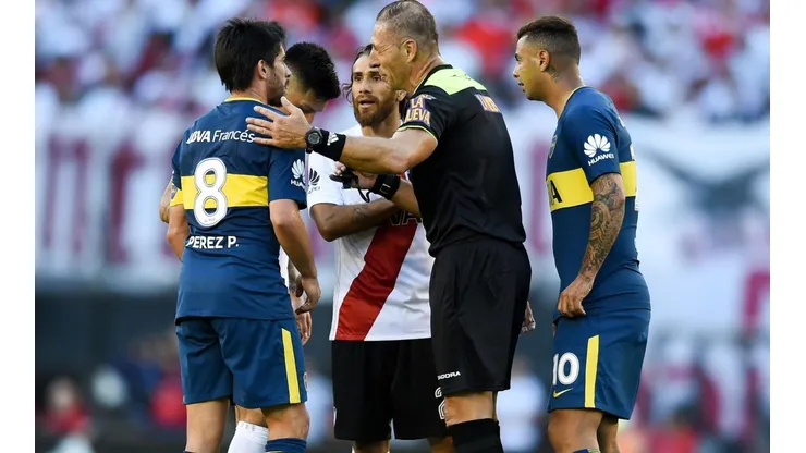 Pitana en un River-Boca