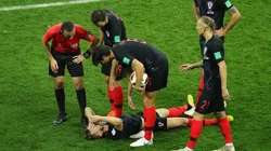 DEJÓ TODO. Ivan Rakitic tendido en el suelo durante el partido entre Croacia e Inglaterra (Foto: Getty).