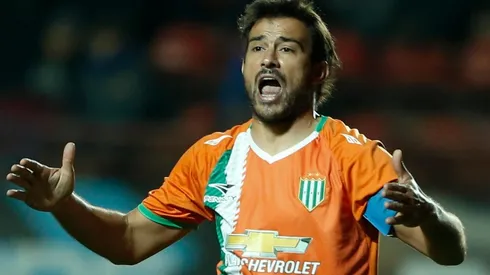 La broma de Cvitanich en Twitter. (Foto: Getty)