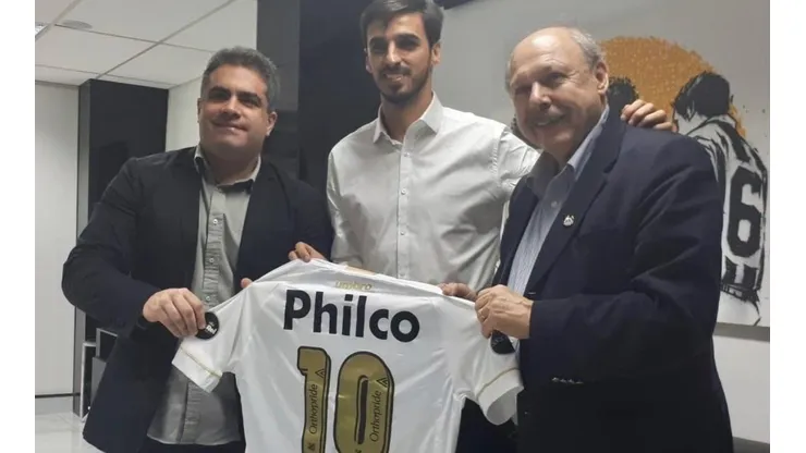 Ruiz portará el dorsal 10 del legendario Pelé con el club santista