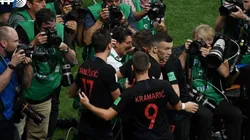 El fotógrafo formó parte -sin querer- de la celebración croata tras su gol agónico