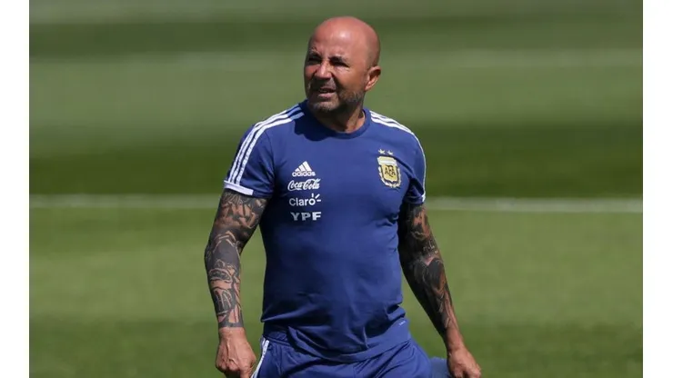 AGUANTA. Sampaoli continuaría en el cargo, al menos hasta agosto.