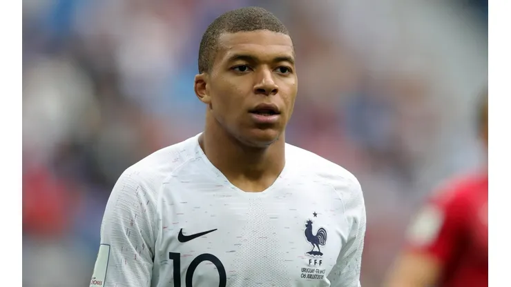 A un día de la semifinal, Mbappé no se entrenó con Francia