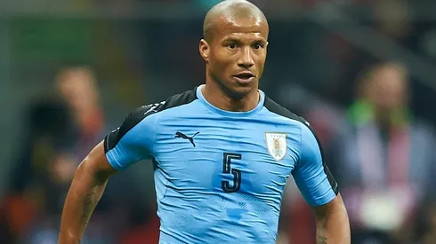 Santos tendría todo listo para incorporar a Carlos Sánchez