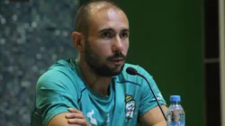 Alejandro Castro fue presentado esta mañana como refuerzo del Santos Laguna.