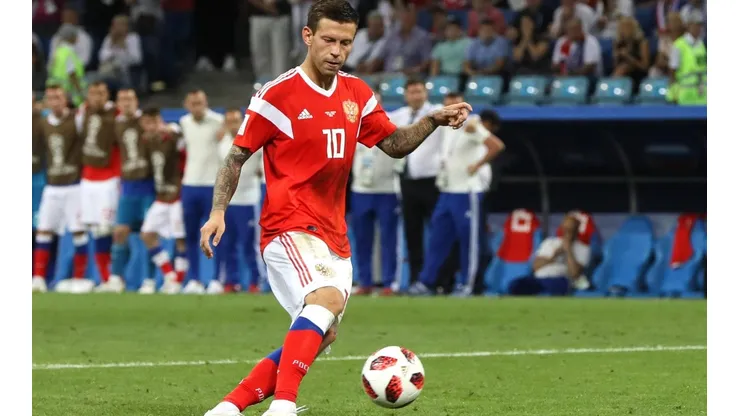 LA PICÓ. Smolov en el momento exacto que impacta su penal ante Croacia (Foto: Getty).