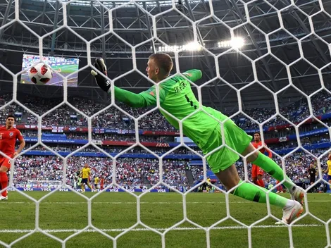 Las tres atajadas que ponen a Pickford como el mejor arquero del Mundial