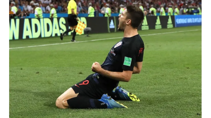 FESTEJA EL GOLEADOR. Kramaric celebra el 1-1 de Croacia ante Rusia por los cuartos de final (Foto: Getty).