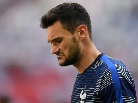 Lloris casi se traga un bicho en pleno Uruguay-Francia