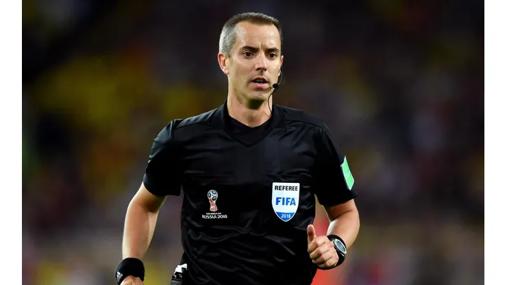Mark Geiger será sancionado por la FIFA. (Foto: Getty)