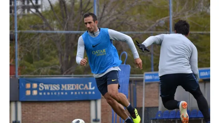 ¡BIENVENIDO, CALI! Boca tiene nuevo central.