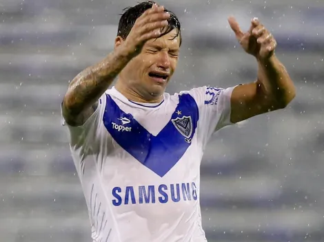 Mauro Zárate fue increpado por una hincha que se hizo pasar por periodista