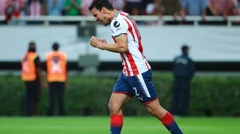 ¡Y se fue para España! Alanís dejó Chivas para jugar en Getafe