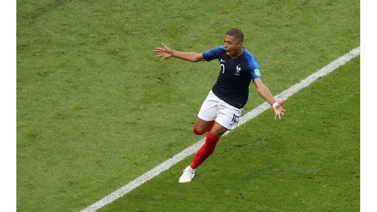 IMPARABLE. Mbappé celebra su segundo gol ante Argentina por octavos de final (Foto: Getty).