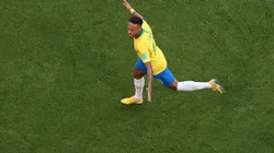 Neymar festeja su gol