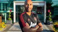 El Manchester United oficializó a su nuevo arquero: Lee Grant