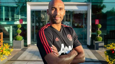 El Manchester United oficializó a su nuevo arquero: Lee Grant