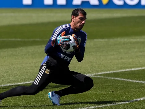 Hernán Castillo: "Guzmán va a atajar en Boca"