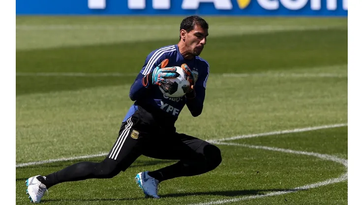 Guzmán atajando en la Selección Argentina