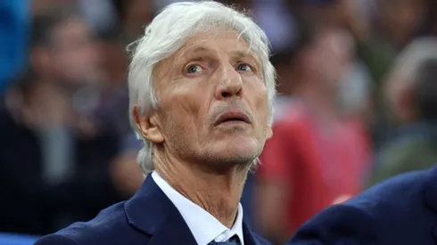 José Pekerman durante el duelo ante Inglaterra.