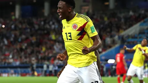 FESTEJELO, YERRY. Mina celebra el 1-1 de Colombia sobre la hora ante Inglaterra (Foto: Getty).