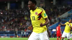 Yerry Mina festeja su gol