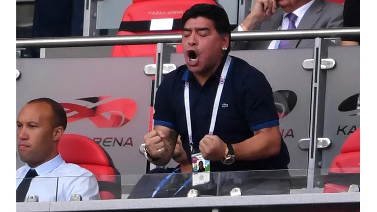 Maradona quiere volver a la Selección Argentina ¡y gratis!