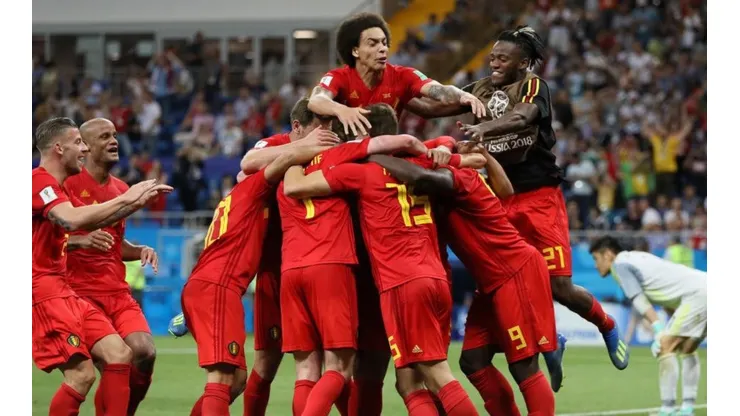 Todo Bélgica celebra la agónica conquista de Nacer Chadli.