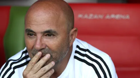 Sampaoli en el banco de suplentes argentino.