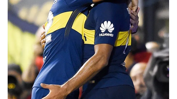 ¡SALE VOLANDO! La camiseta de Boca, con nuevo sponsor.